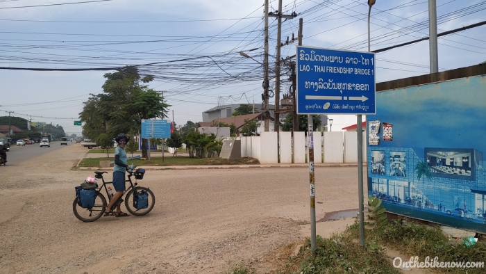 Sur le chemin de la frontière Laos - Thaïlande